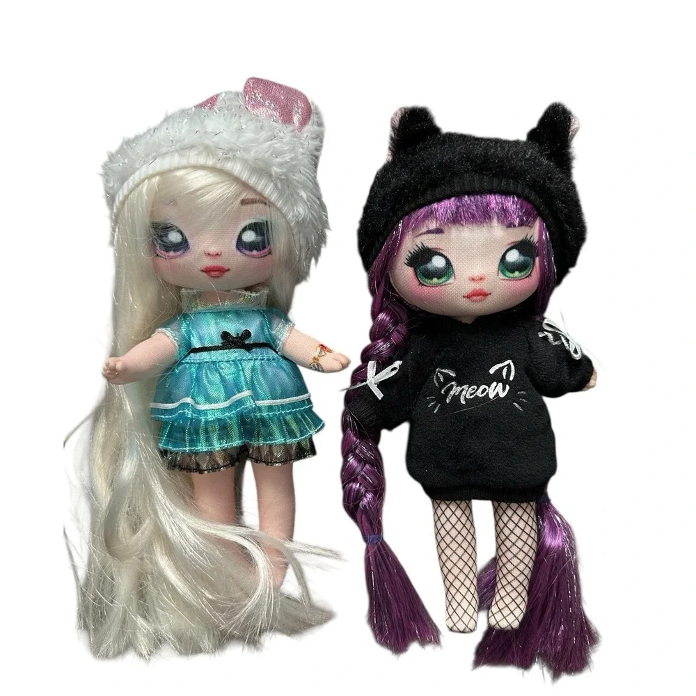 Na! Na! Surprise Family Soft Doll Set with 6 Fashion Dolls and 1 Pet Panda‎